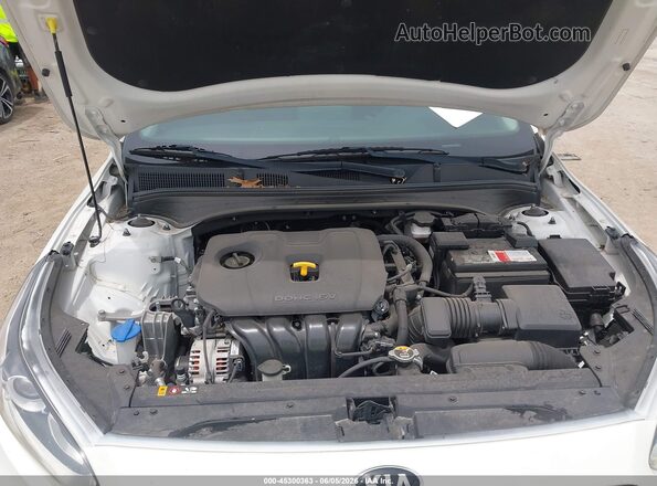 3KPF24AD6LE143236 2020 KIA FORTE White Vista trasera
