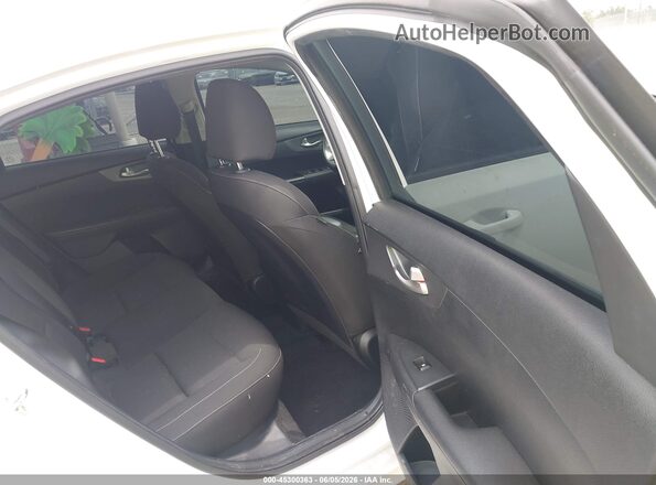 3KPF24AD6LE143236 2020 KIA FORTE White Vista de la etiqueta del VIN