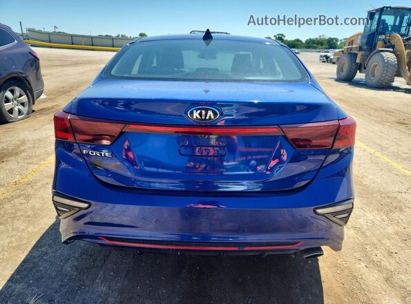 3KPF24AD6ME280498 2021 KIA FORTE Blue Rear view