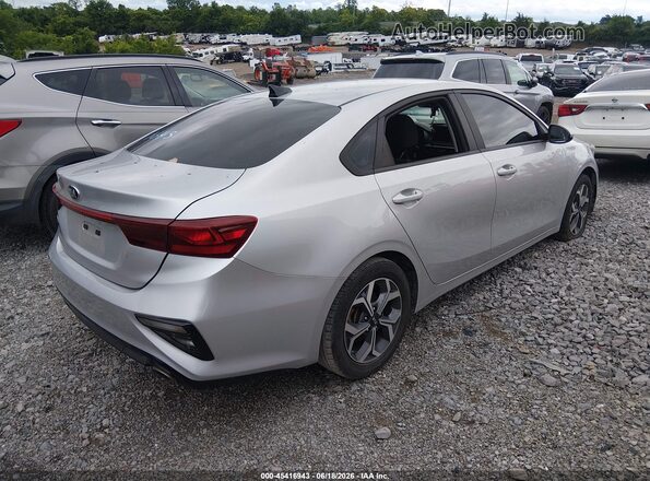 3KPF24AD6ME344863 2021 KIA FORTE Silver Trasero derecho
