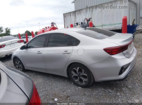 3KPF24AD6ME344863 2021 KIA FORTE Silver Vista interior trasera