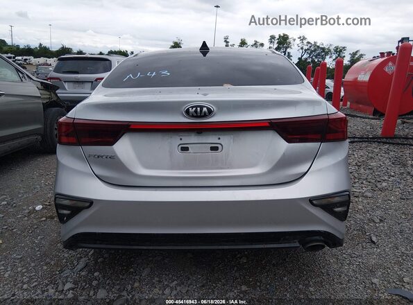 3KPF24AD6ME344863 2021 KIA FORTE Silver 