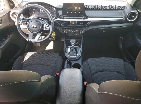 3KPF24AD6ME349609 2021 KIA FORTE White წინა პანელის ხედი