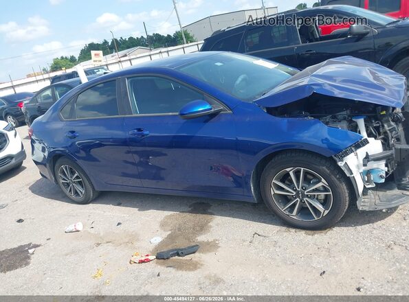 3KPF24AD6NE493503 2022 KIA FORTE Blue Rear interior view