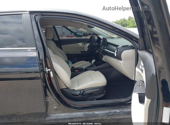 3KPF24AD6PE511355 2023 KIA FORTE Black Вид салону спереду