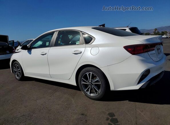 3KPF24AD6RE725460 2024 KIA FORTE Белый 