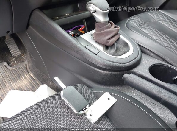 3KPF24AD6RE780118 2024 KIA FORTE Черный Вид панели приборов