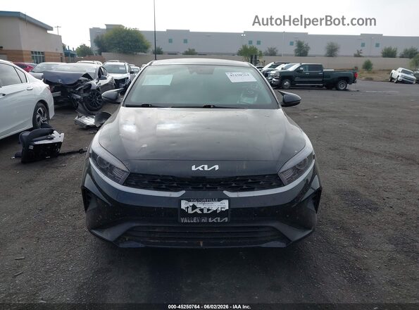 3KPF24AD6RE780118 2024 KIA FORTE Черный Вид задней части салона