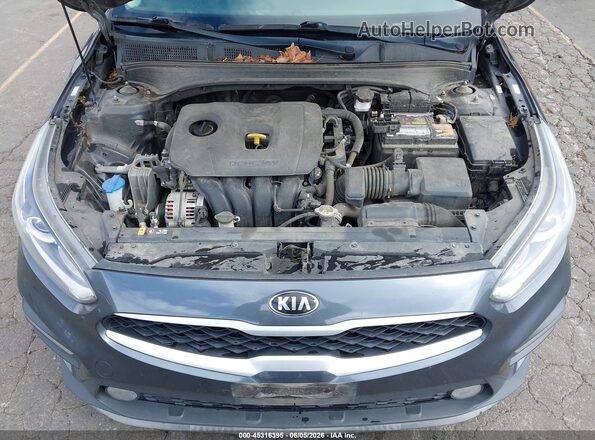 3KPF24AD7KE028224 2019 KIA FORTE Gray Rear view