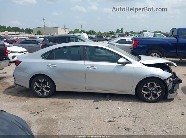 3KPF24AD7KE090609 2019 KIA FORTE Серебряный Панорамный вид салона 360°