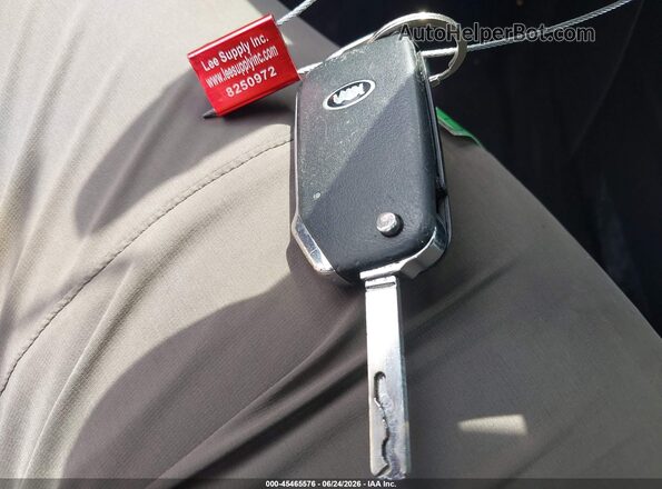 3KPF24AD7KE090609 2019 KIA FORTE Серебряный Вид панели приборов
