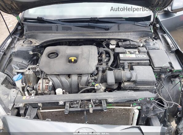 3KPF24AD7KE108879 2019 KIA FORTE Gray Rear view