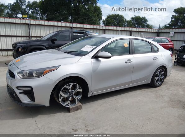 3KPF24AD7LE140927 2020 KIA FORTE Silver Vista interior trasera