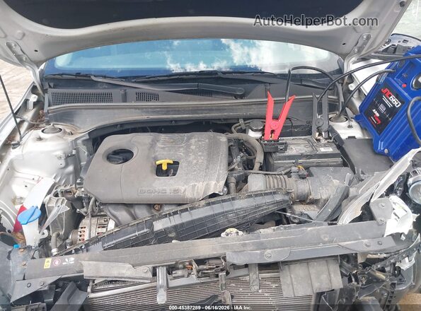 3KPF24AD7LE249145 2020 KIA FORTE Silver Widok z tyłu