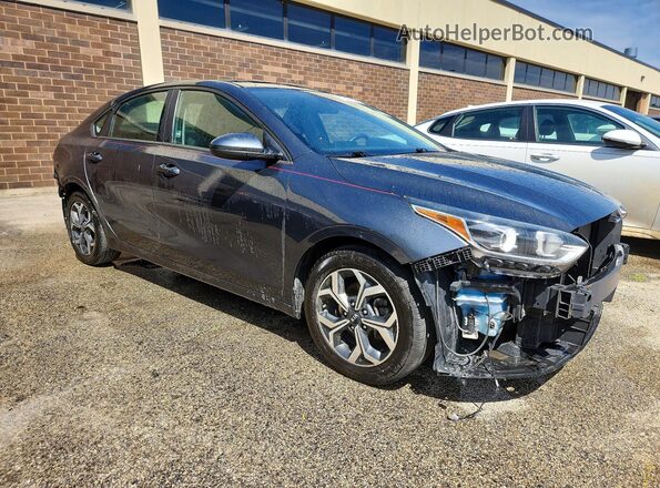 3KPF24AD7ME267467 2021 KIA FORTE Gray 