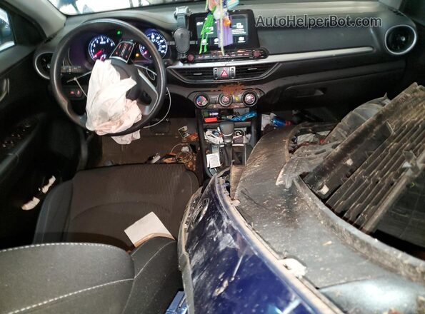3KPF24AD7ME324699 2021 KIA FORTE Blue 