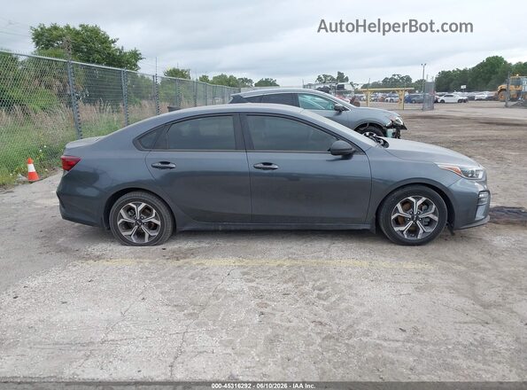 3KPF24AD7ME334939 2021 KIA FORTE Gray Widok wnętrza z tyłu