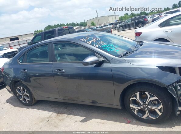 3KPF24AD7ME337758 2021 KIA FORTE Gray Rear interior view