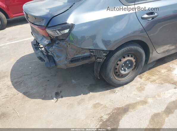 3KPF24AD7ME346573 2021 KIA FORTE Gray 