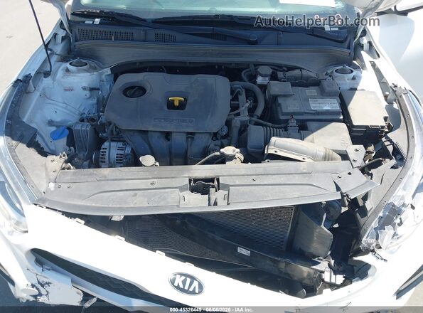 3KPF24AD7ME346783 2021 KIA FORTE White Вид ззаду