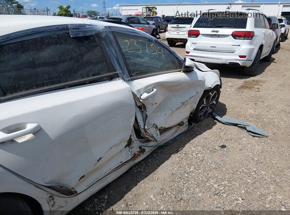 3KPF24AD7ME348565 2021 KIA FORTE White Vista frontal