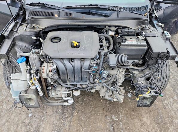 3KPF24AD7ME351241 2021 KIA FORTE Black Vista interior trasera