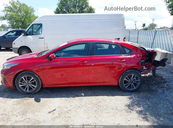 3KPF24AD7NE490111 2022 KIA FORTE Red Widok wnętrza 360 stopni