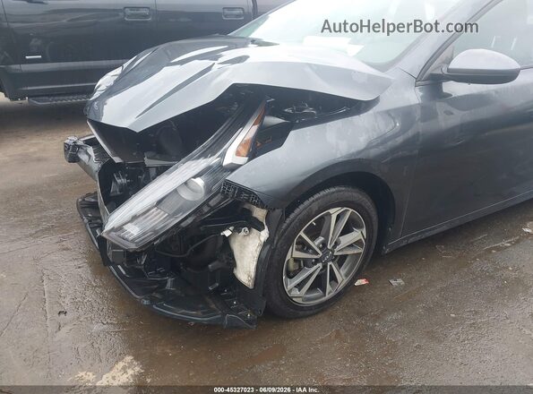 3KPF24AD7PE552867 2023 KIA FORTE Gray 