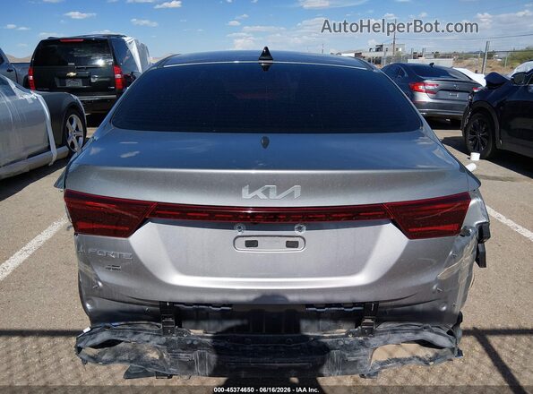3KPF24AD7PE557065 2023 KIA FORTE Silver 