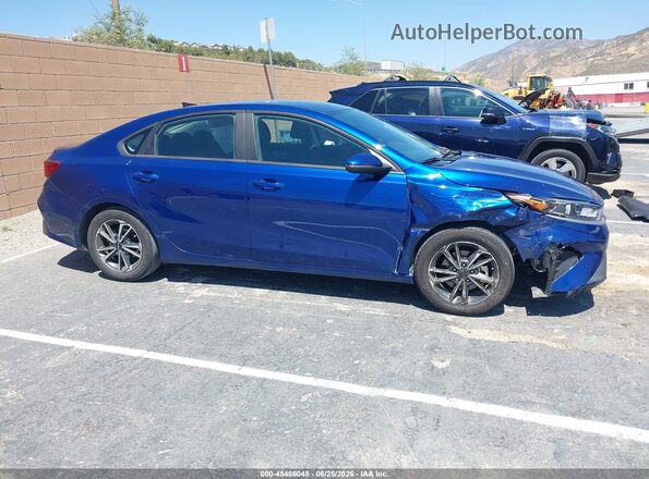 3KPF24AD7PE571371 2023 KIA FORTE Blue Вид задньої частини салону
