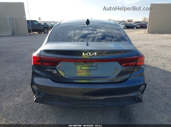 3KPF24AD7PE609231 2023 KIA FORTE Gray 