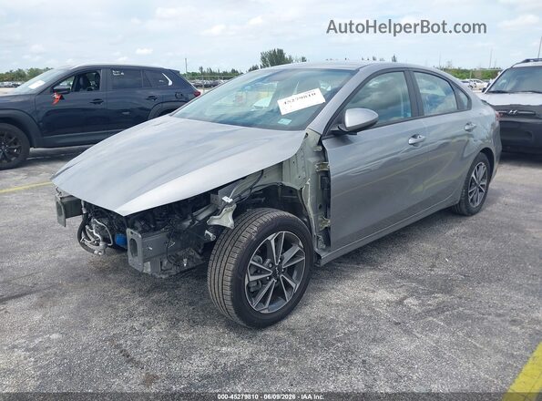 3KPF24AD7PE615904 2023 KIA FORTE Silver Przód lewy