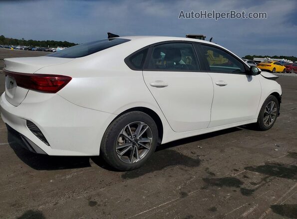 3KPF24AD7PE634713 2023 KIA FORTE Белый 