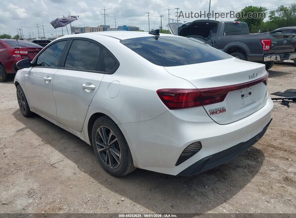 3KPF24AD7RE759472 2024 KIA FORTE White უკანა მარცხენა