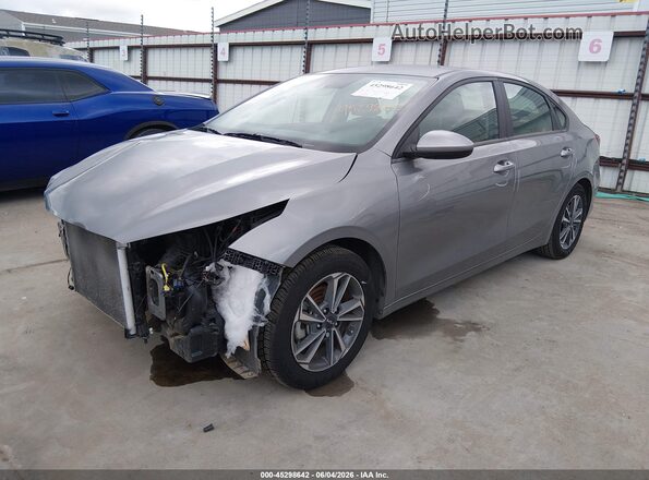 3KPF24AD7RE764025 2024 KIA FORTE Gray Առջևի ձախ երեք քառորդ տեսարան