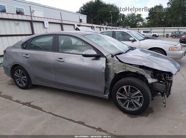 3KPF24AD7RE764025 2024 KIA FORTE Gray Սալոնի 360 աստիճան տեսք