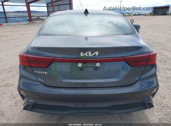 3KPF24AD7RE768477 2024 KIA FORTE Gray 