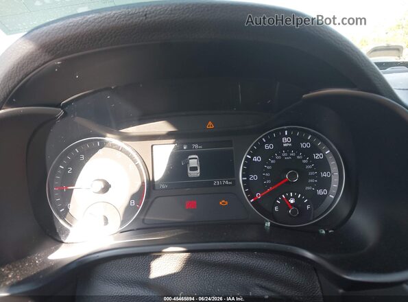 3KPF24AD7RE771895 2024 KIA FORTE Black Widok tylnych siedzeń