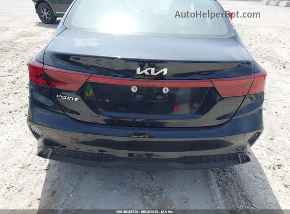 3KPF24AD7RE789832 2024 KIA FORTE Gray 