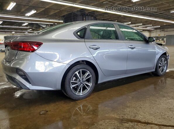 3KPF24AD7RE795047 2024 KIA FORTE Серый Задняя правая четверть