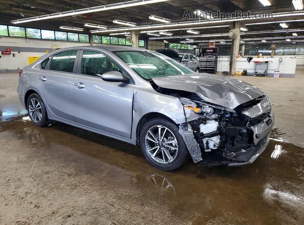 3KPF24AD7RE795047 2024 KIA FORTE Серый Передняя правая четверть