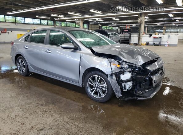 3KPF24AD7RE795047 2024 KIA FORTE Серый 
