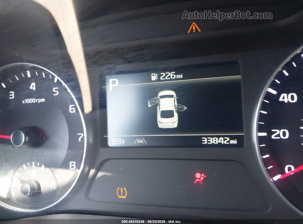 3KPF24AD7RE798773 2024 KIA FORTE White 