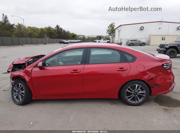 3KPF24AD7RE807097 2024 KIA FORTE Red Панорамний вид салону 360°