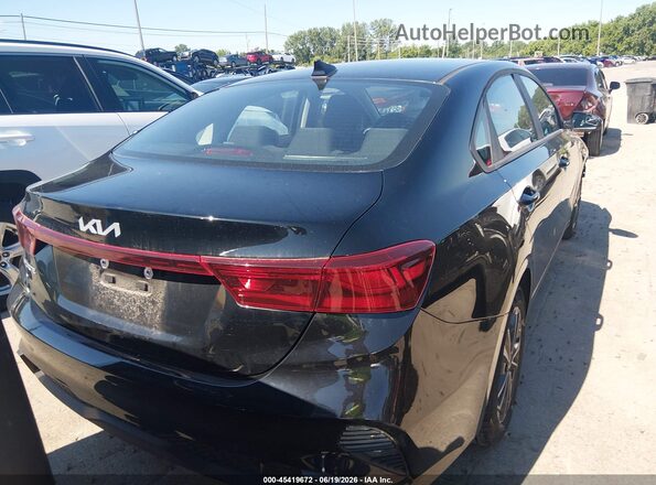 3KPF24AD7RE812218 2024 KIA FORTE Black 