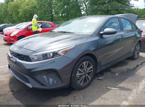 3KPF24AD7RE830069 2024 KIA FORTE Gray Przód lewy