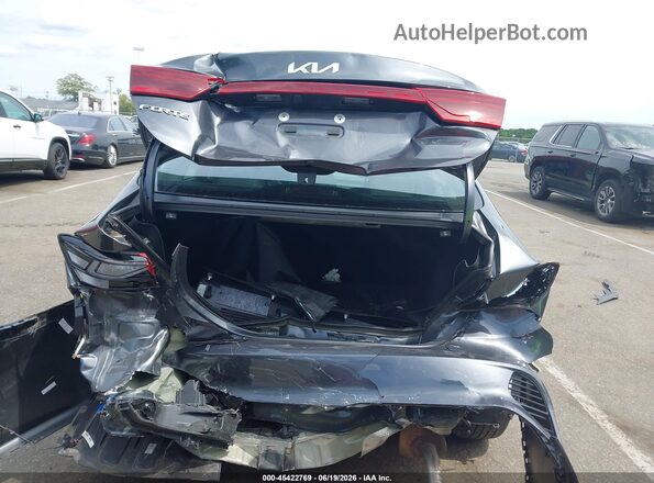 3KPF24AD7RE830069 2024 KIA FORTE Gray 
