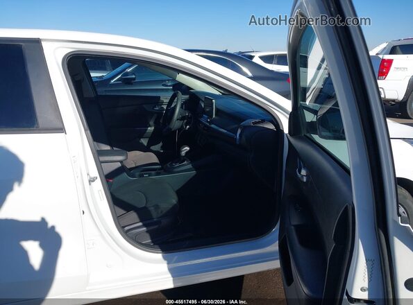 3KPF24AD8LE171202 2020 KIA FORTE White Սալոնի դիմացի տեսք