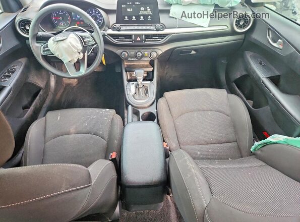 3KPF24AD8LE225968 2020 KIA FORTE Gray 