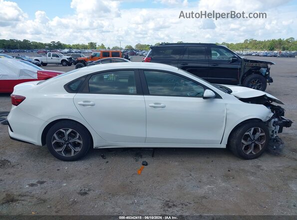 3KPF24AD8LE232662 2020 KIA FORTE White Սալոնի հետևի տեսք